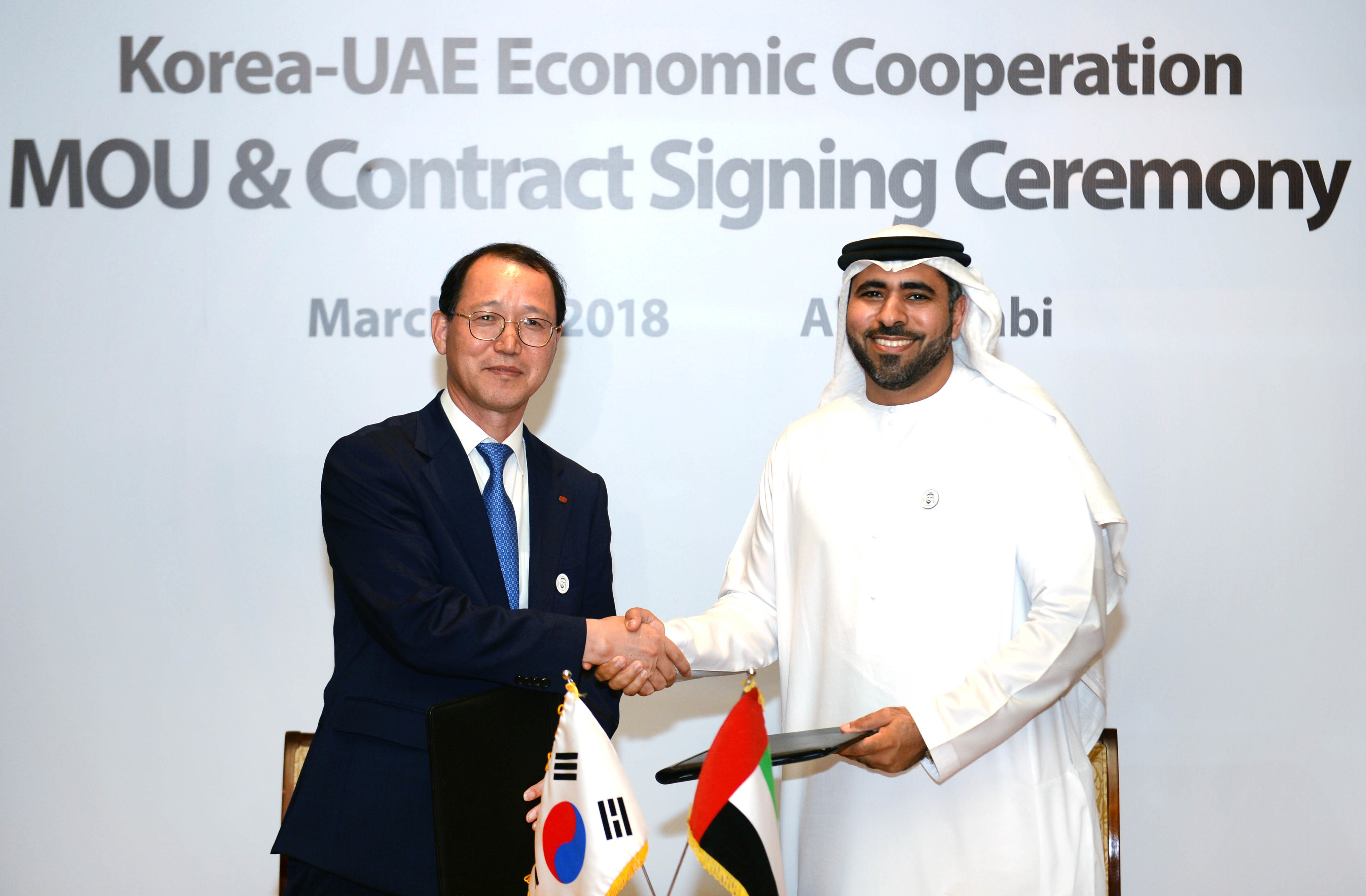 1803263-01-5ac3056e75a03.jpg (original) 1803263-01-5ac3056e75a03.jpg (original)